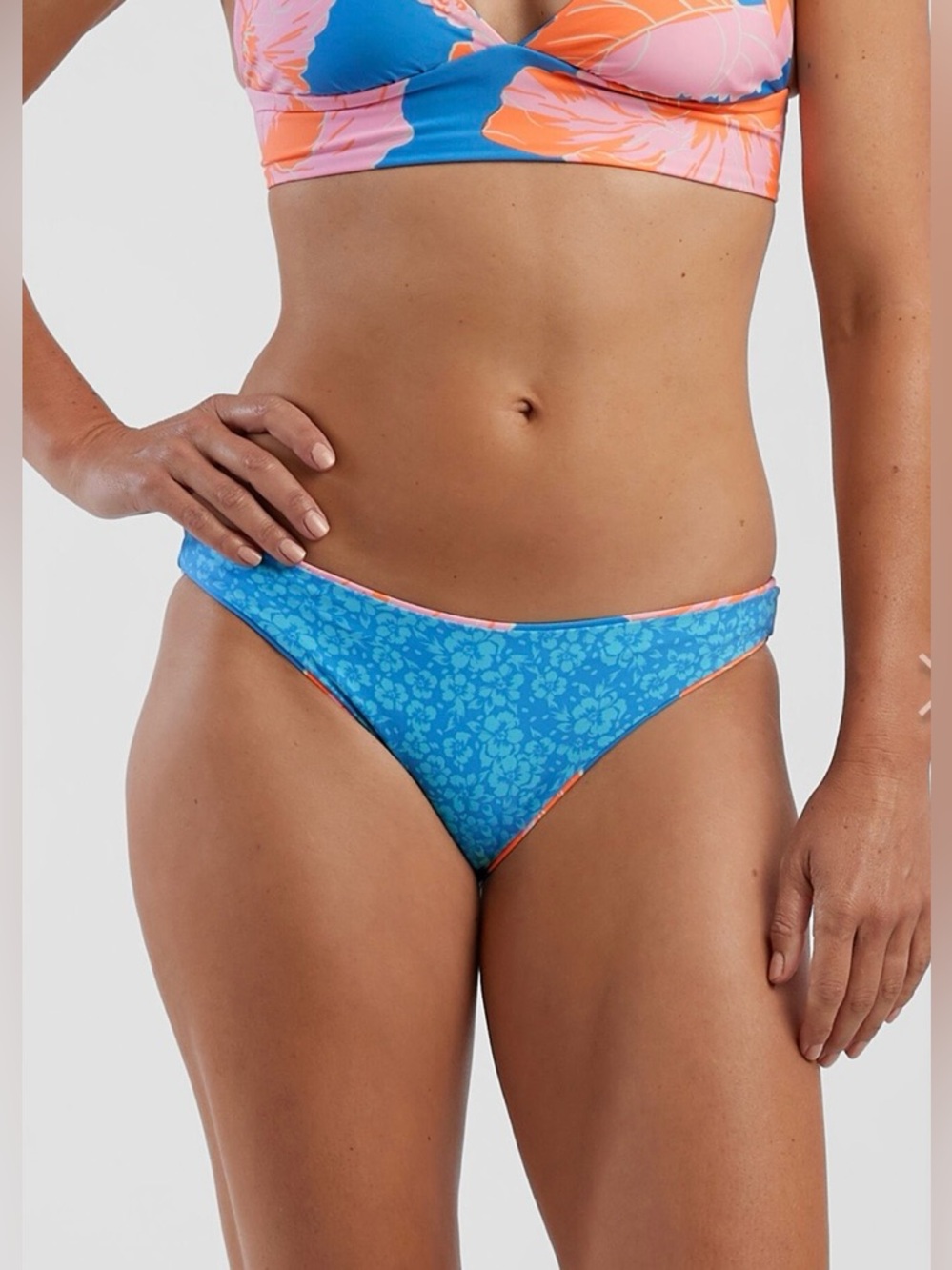 Maaji Reversible Bikini Swimsuit Set NWT - Picture 2 of 16